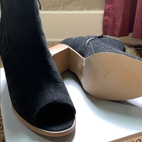 High heel ankle boots - Picture 2 of 4